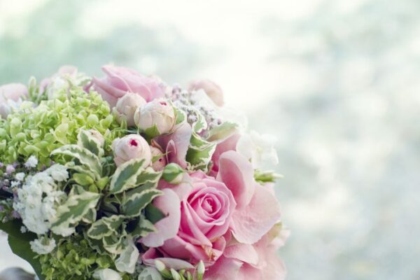 Wedding Flowers Online: Convenient Options for Your Special Day